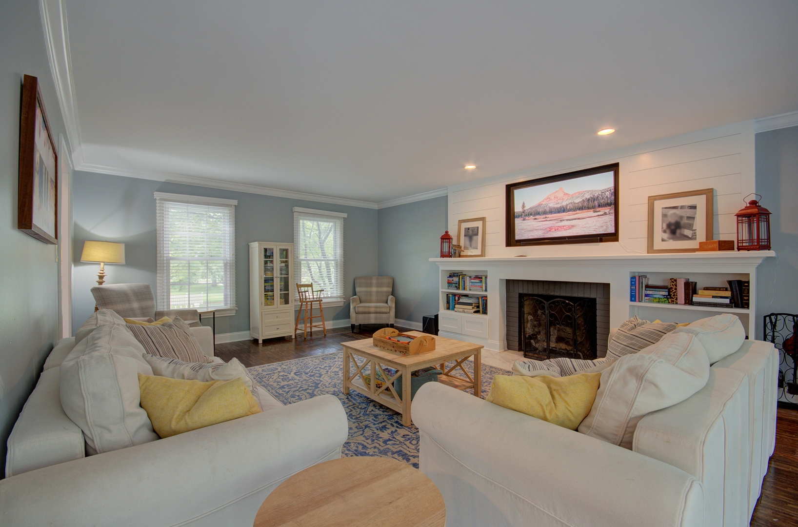 712 Stonebridge Road, Frankfort, IL 60423