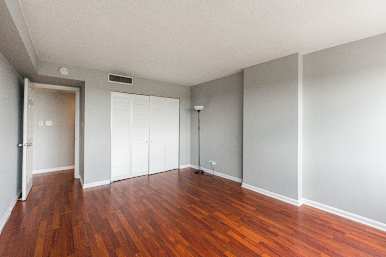 7234 W North Avenue #1608, Elmwood Park, IL 60707