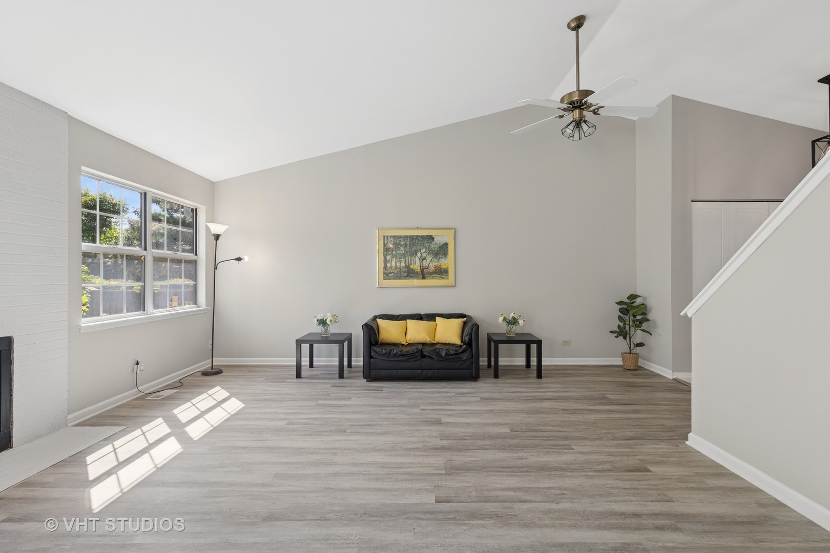6522 stair Street, Downers Grove, IL 60516