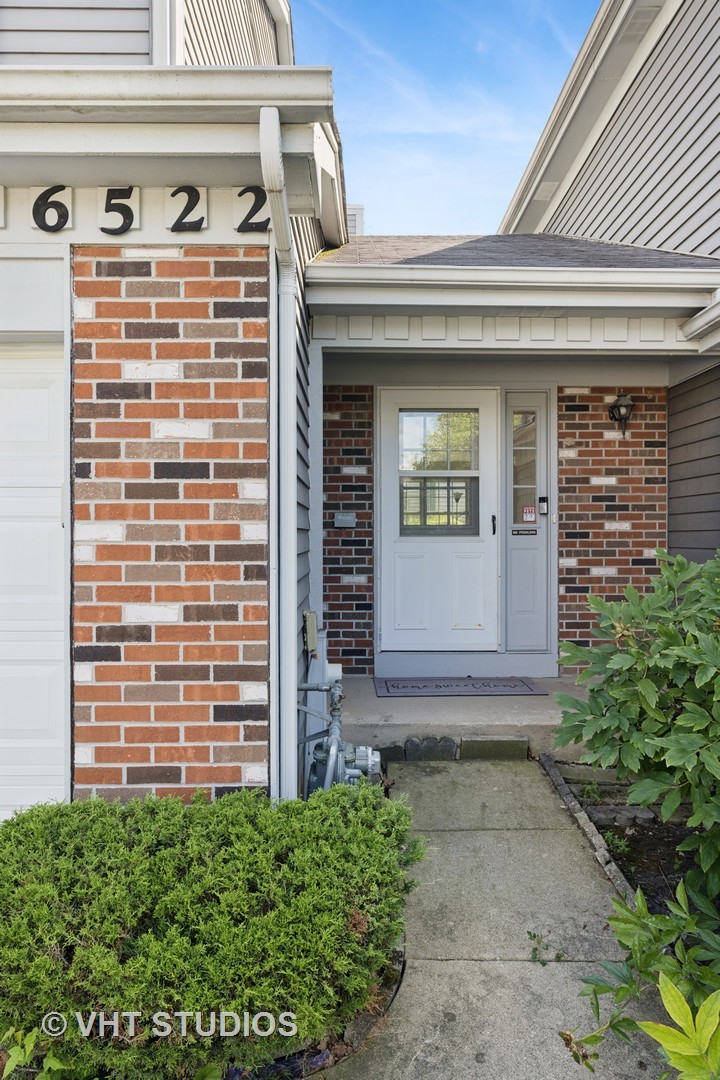 6522 stair Street, Downers Grove, IL 60516