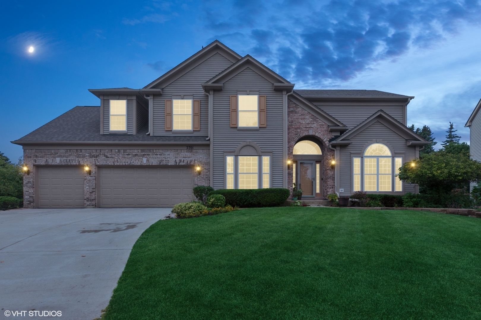 2701 Hamman Way, Aurora, IL 60502