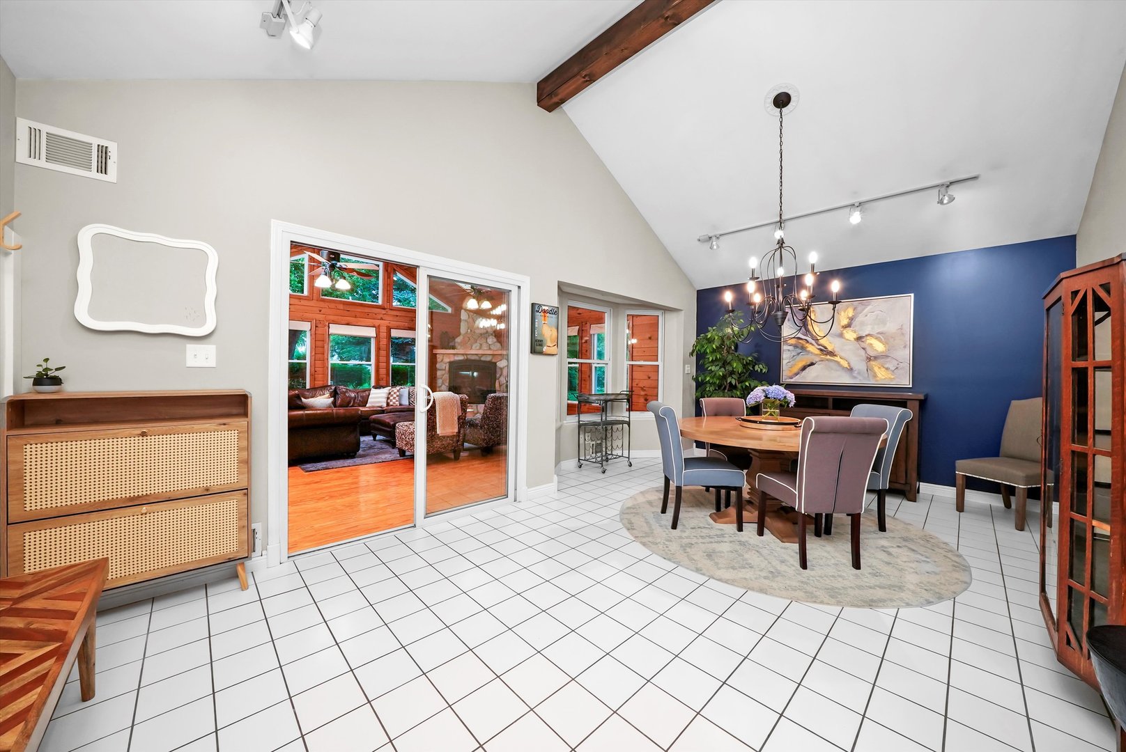 3721 Brighton Place, McHenry, IL 60050