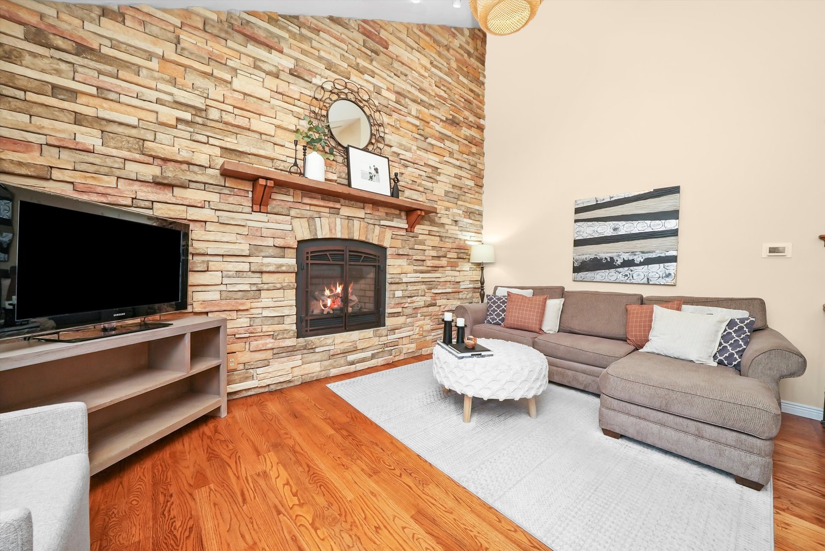 3721 Brighton Place, McHenry, IL 60050