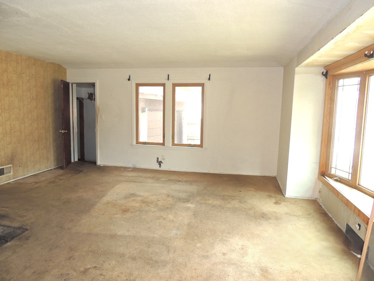 3 Park Road Court, Lombard, IL 60148