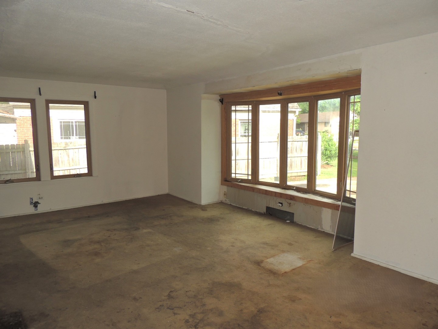 3 Park Road Court, Lombard, IL 60148