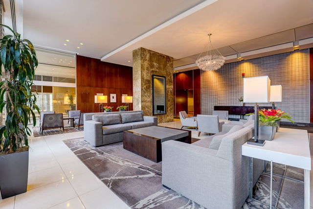 655 W Irving Park Road #1713, Chicago, IL 60613