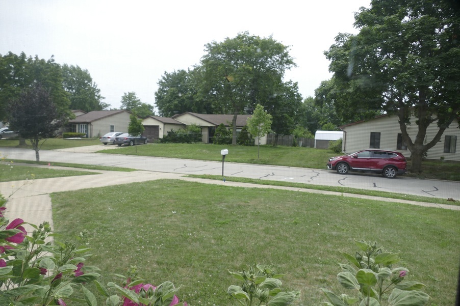 1076 CRESTWOOD Lane, Bolingbrook, IL 60440