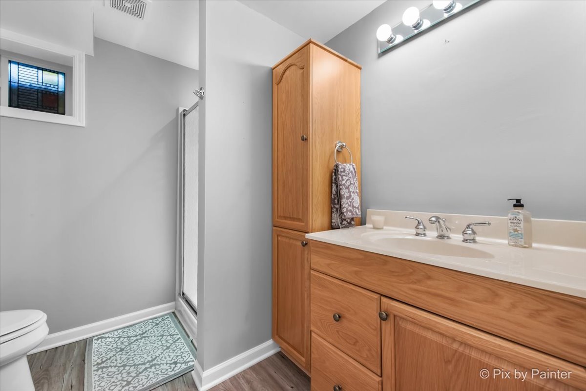 1131 CANDLENUT Drive, Naperville, IL 60540