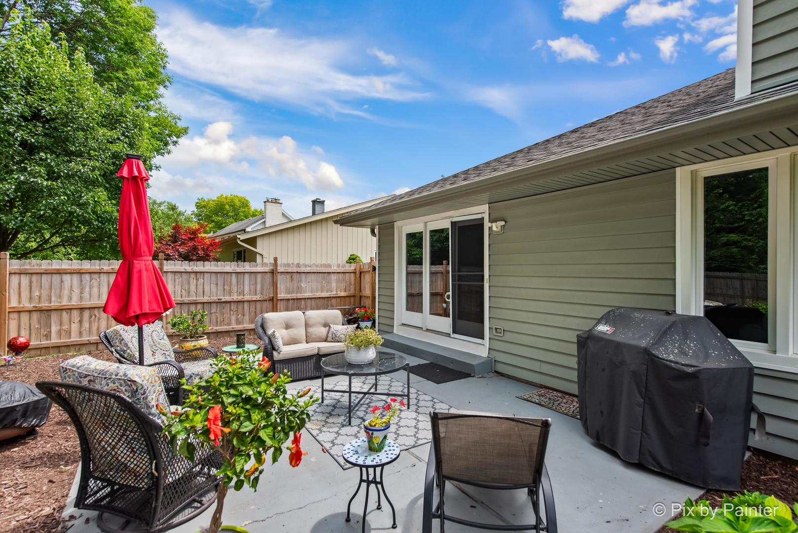 1131 CANDLENUT Drive, Naperville, IL 60540