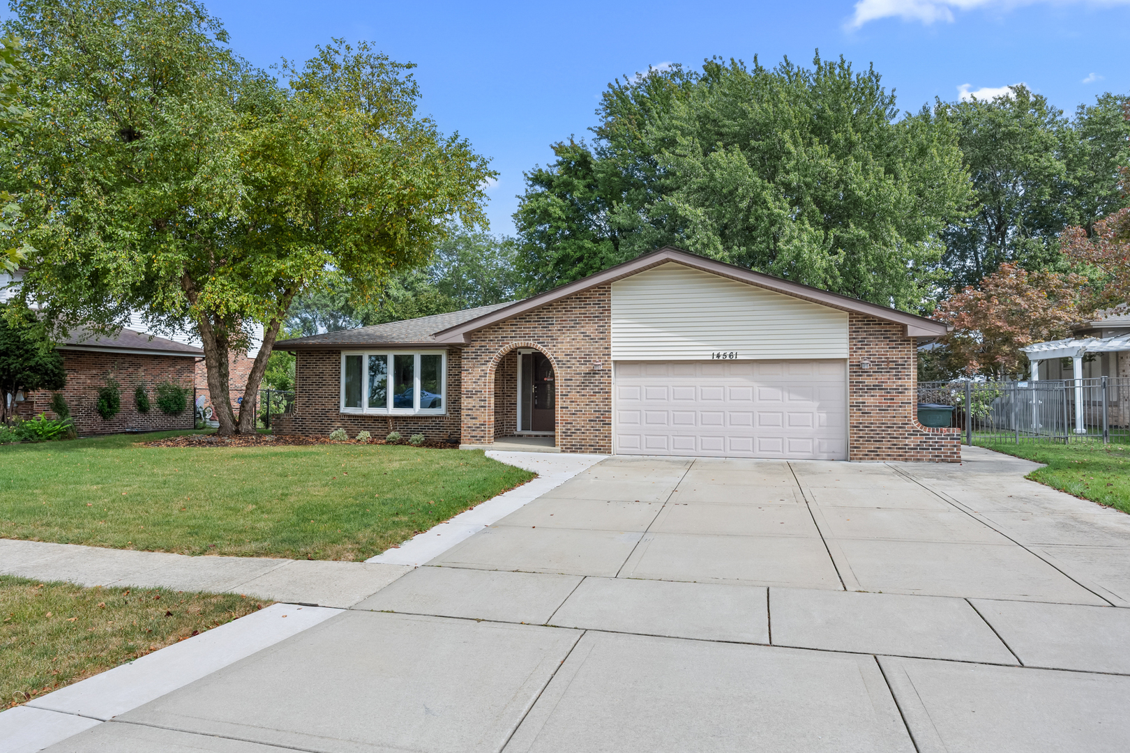 14561 S APPALOOSA Lane, Homer Glen, IL 60491