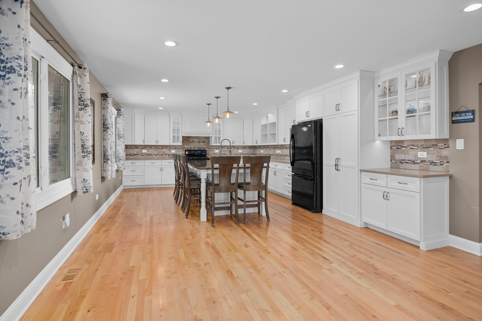 14561 S APPALOOSA Lane, Homer Glen, IL 60491