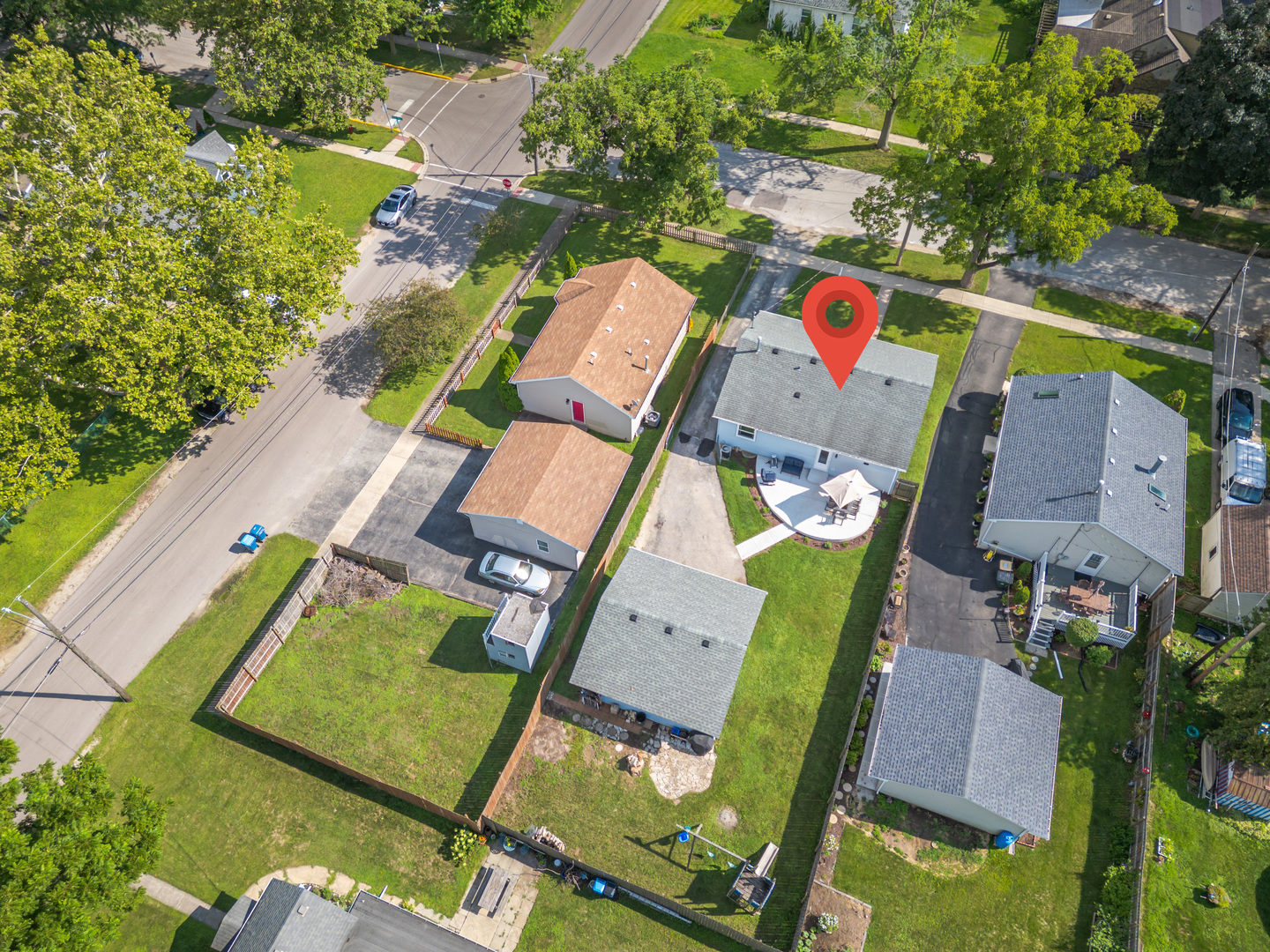 1105 W New York Street, Aurora, IL 60506