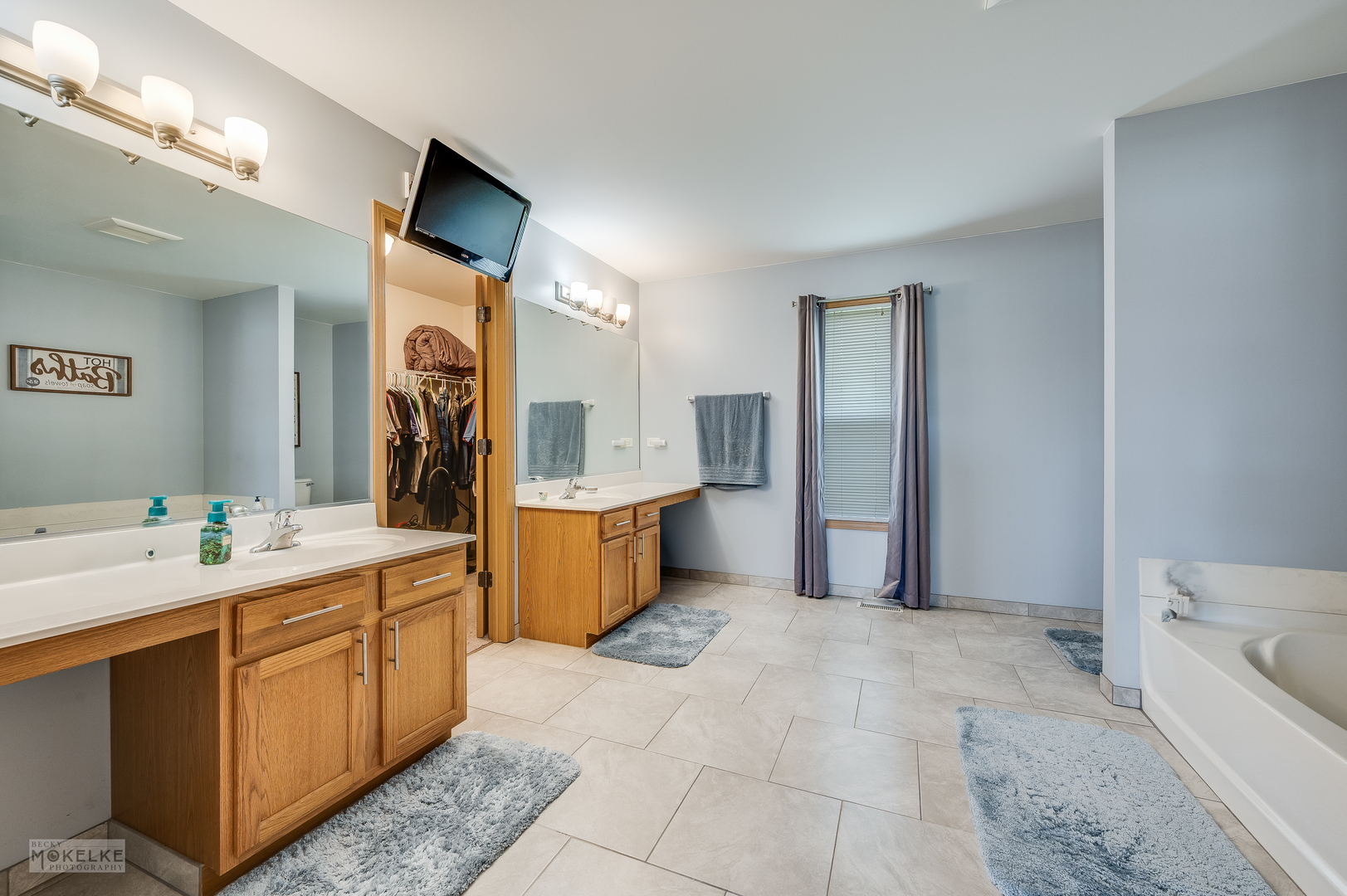1131 Anderson Road, Elburn, IL 60119