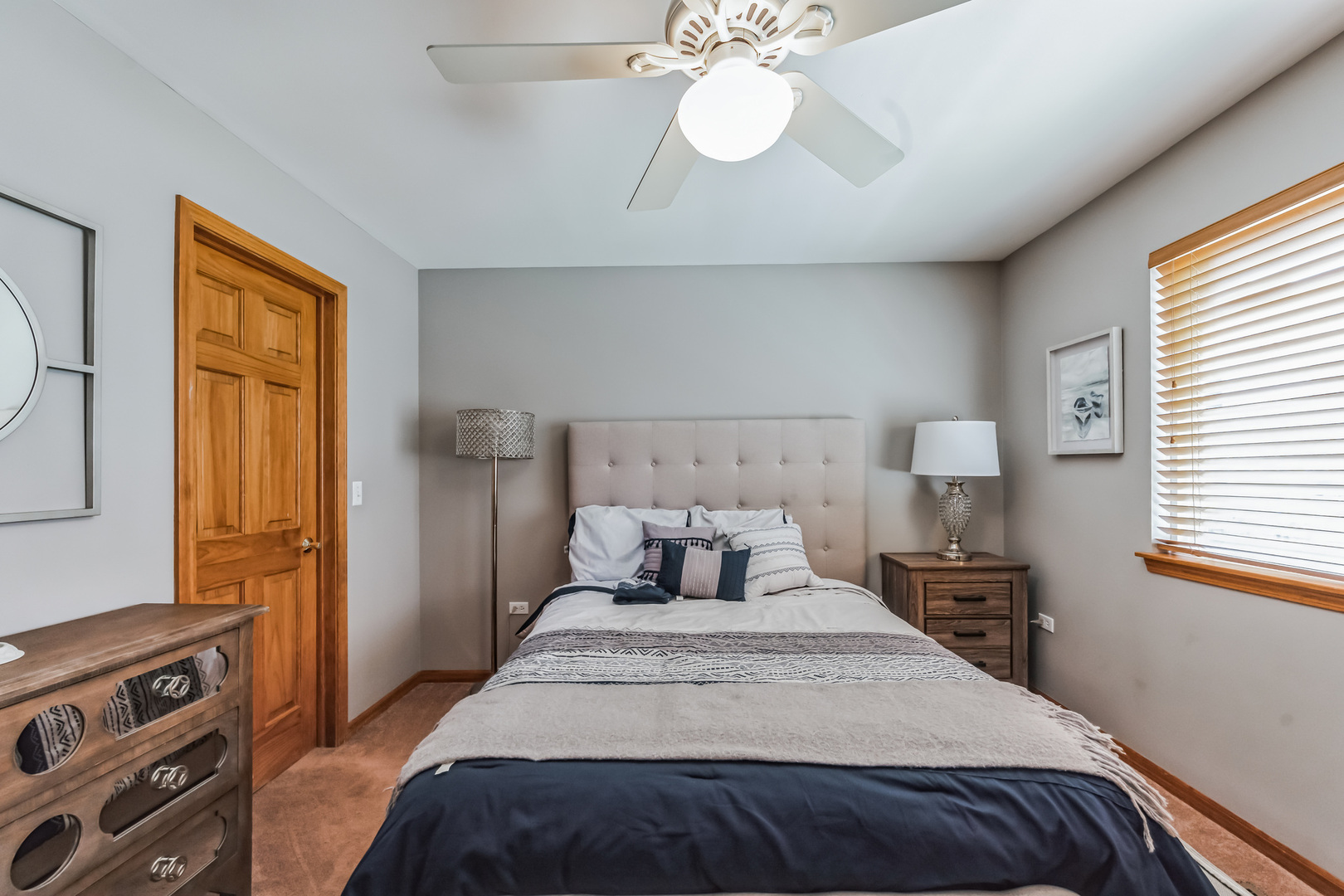3003 SAGANASHKEE Lane #3003, Naperville, IL 60564
