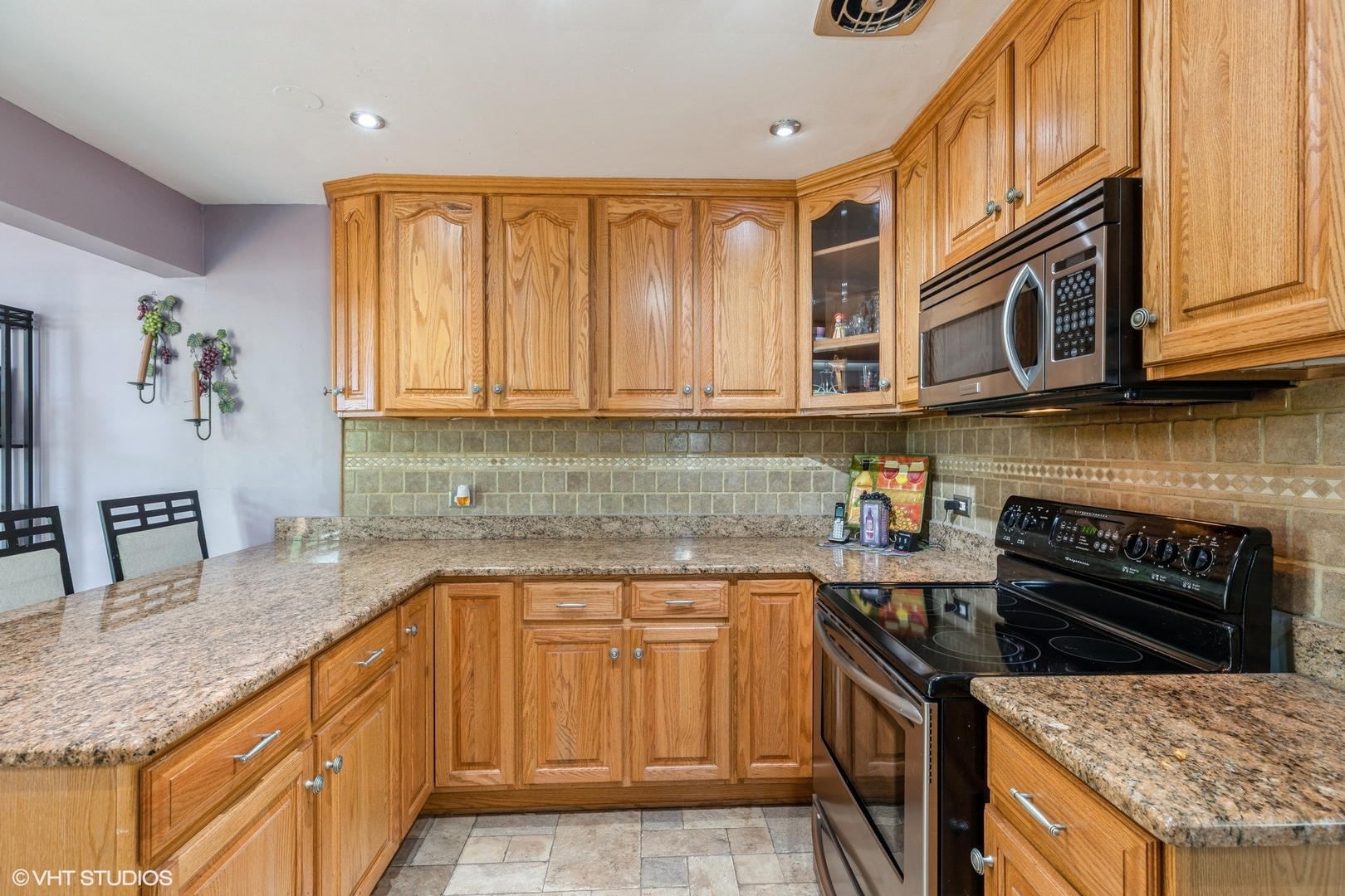 101 Cora Court, Thornton, IL 60476
