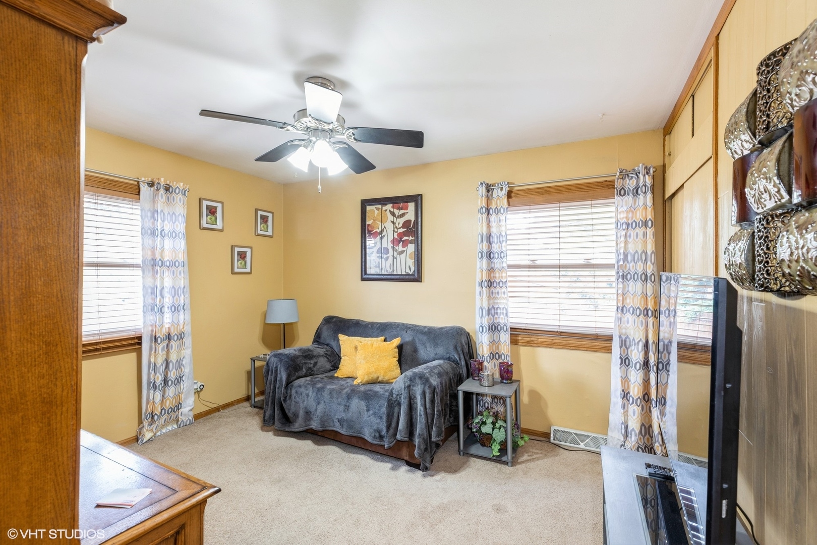 101 Cora Court, Thornton, IL 60476