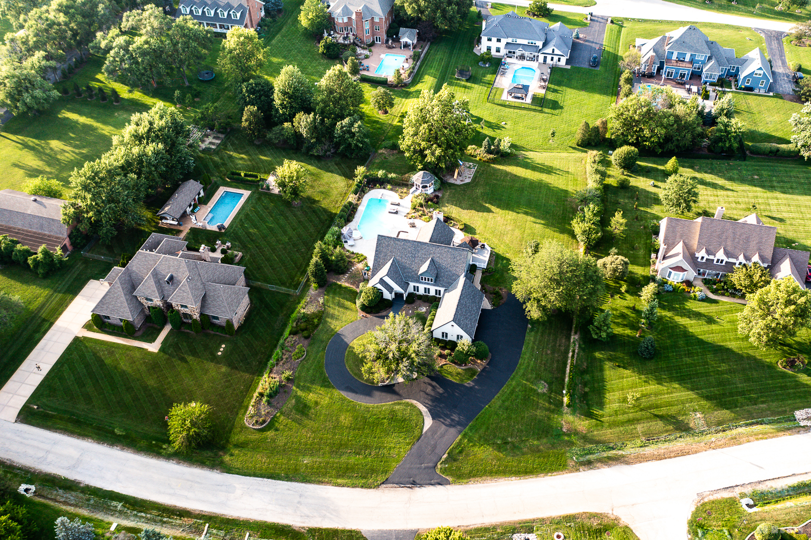 59 Horseshoe Lane, Lemont, IL 60439