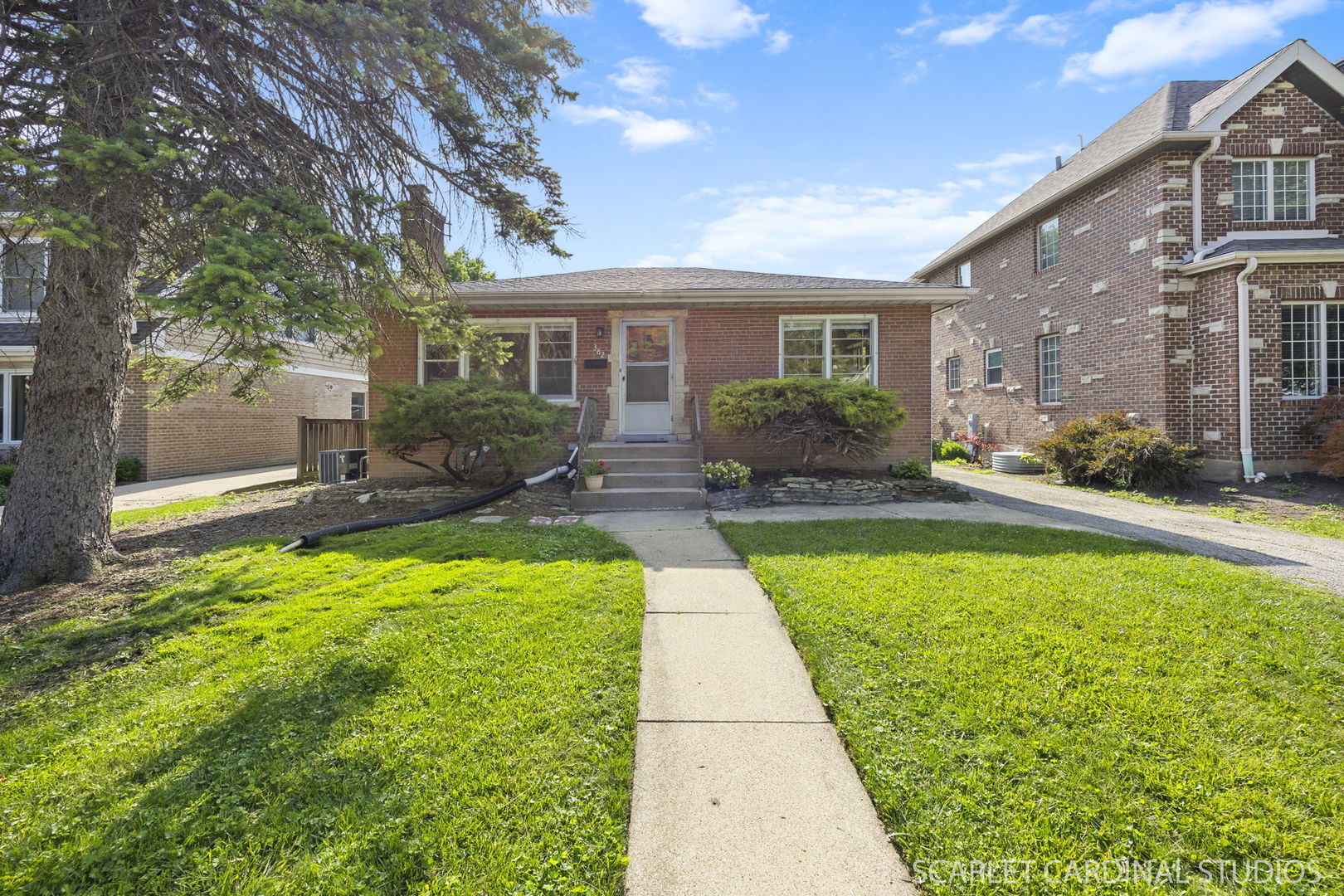 382 S Hawthorne Avenue, Elmhurst, IL 60126