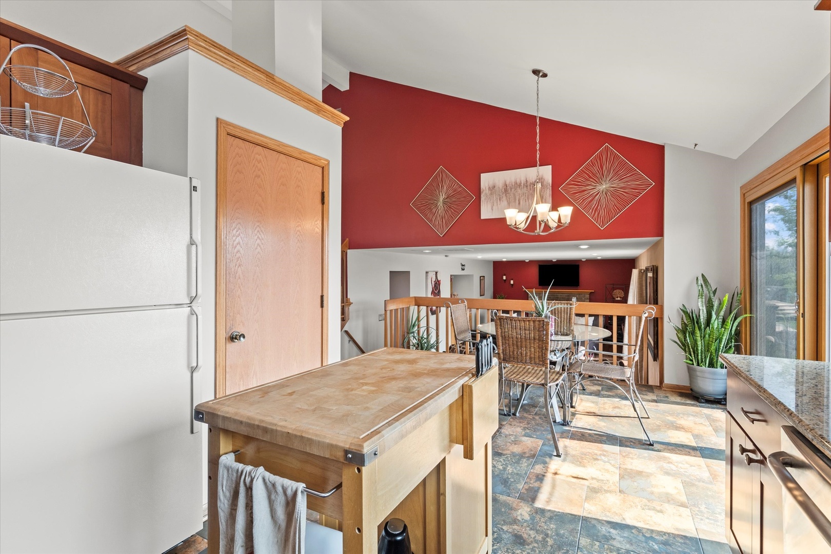 701 Downing Street, New Lenox, IL 60451