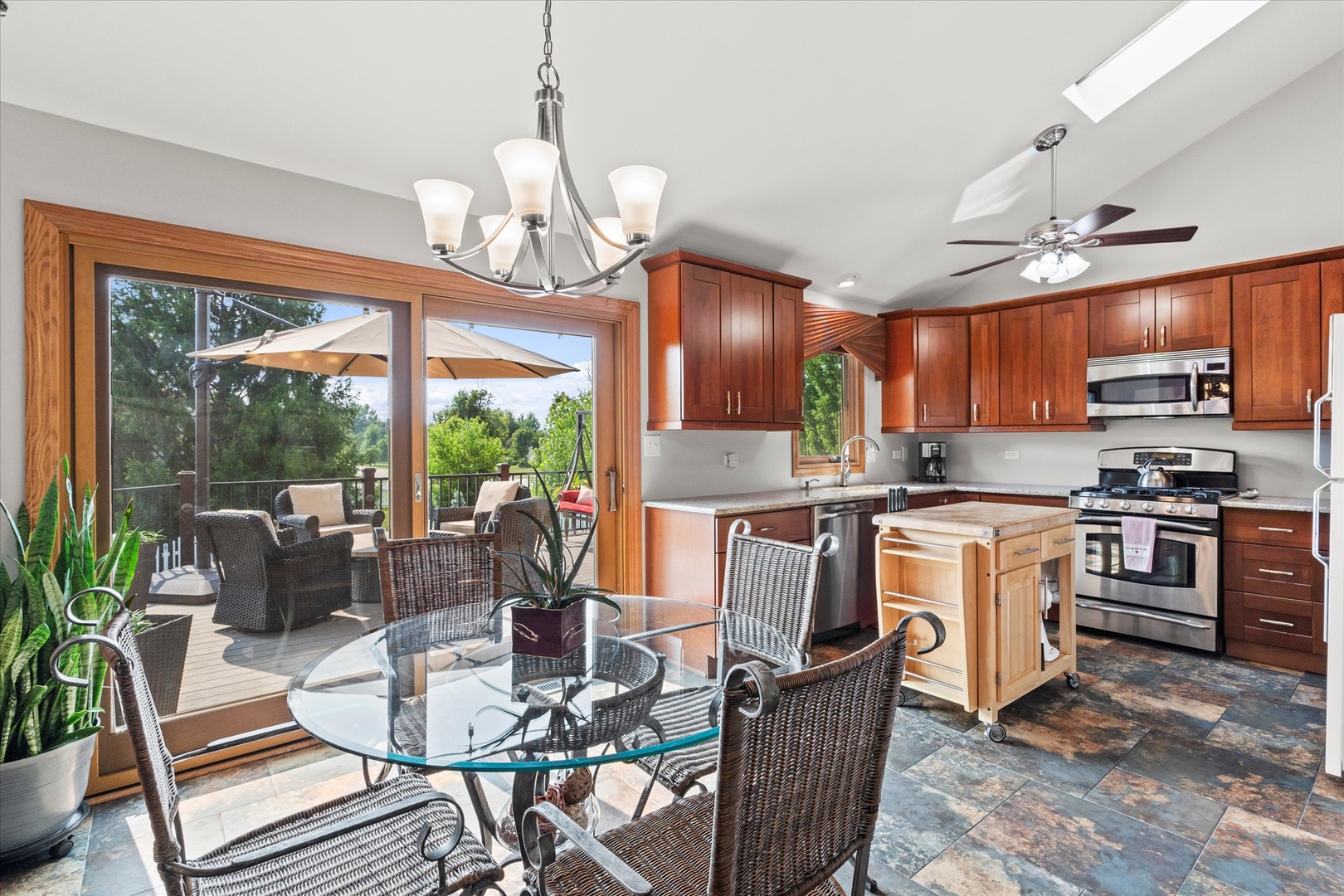 701 Downing Street, New Lenox, IL 60451