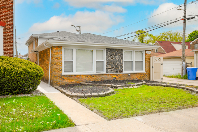 615 E 101st Place, Chicago, IL 60628