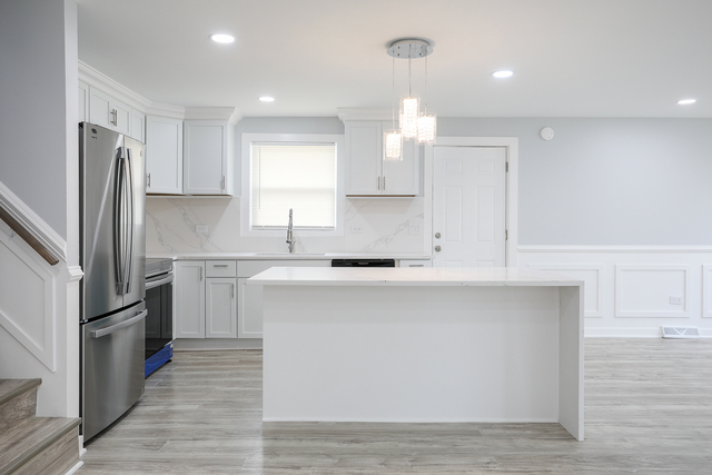 615 E 101st Place, Chicago, IL 60628