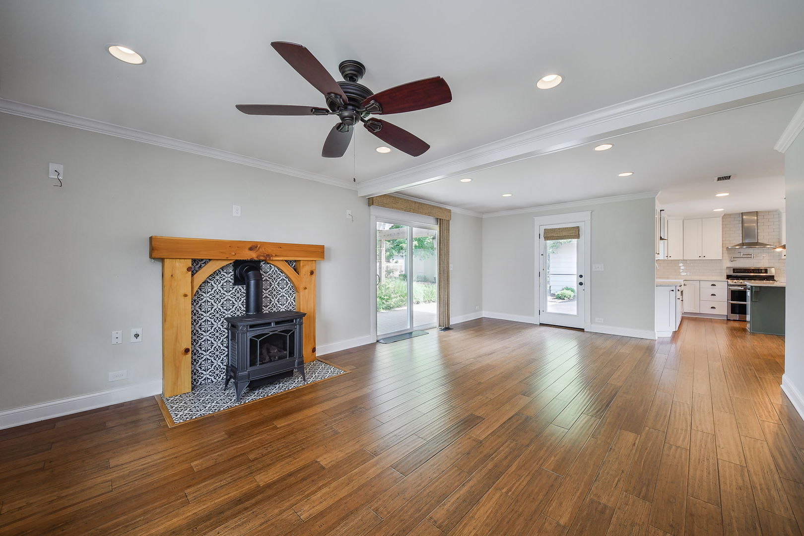 1845 Howard Street, Wheaton, IL 60187