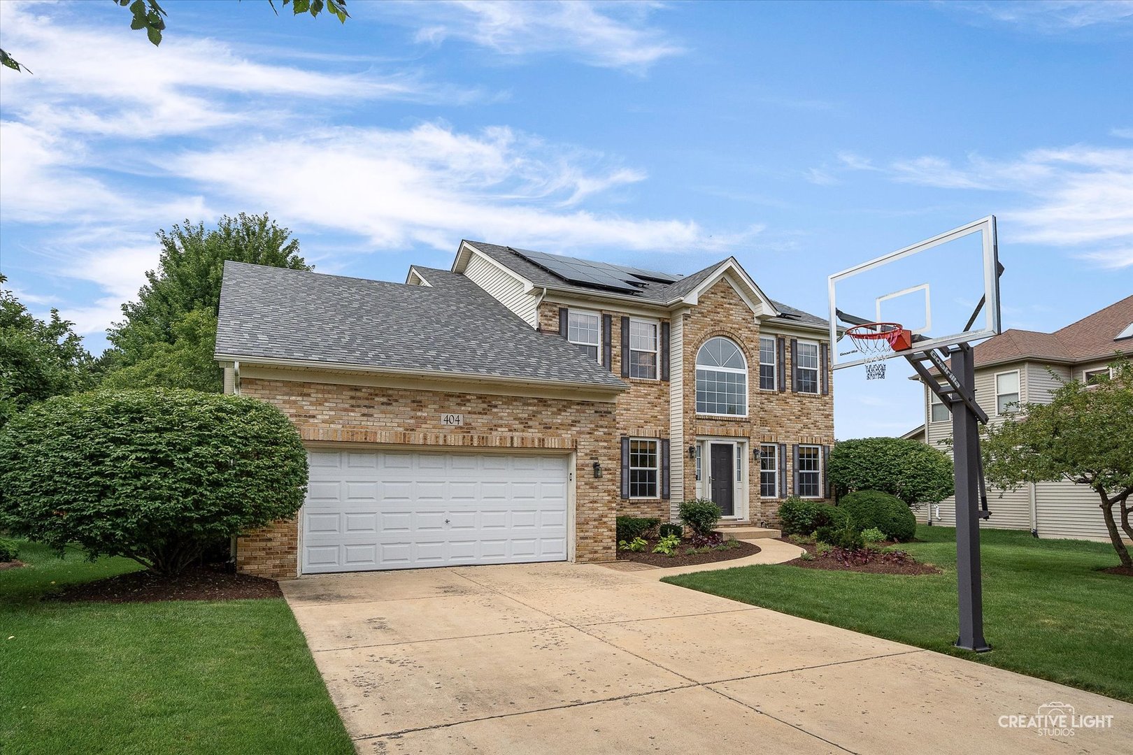404 Kent Court, Oswego, IL 60543