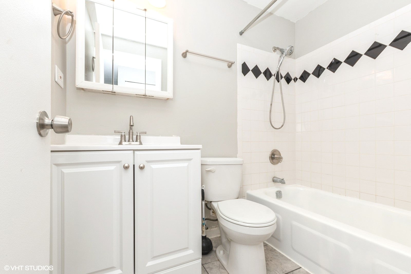 11 Fernwood Drive #I, Bolingbrook, IL 60440