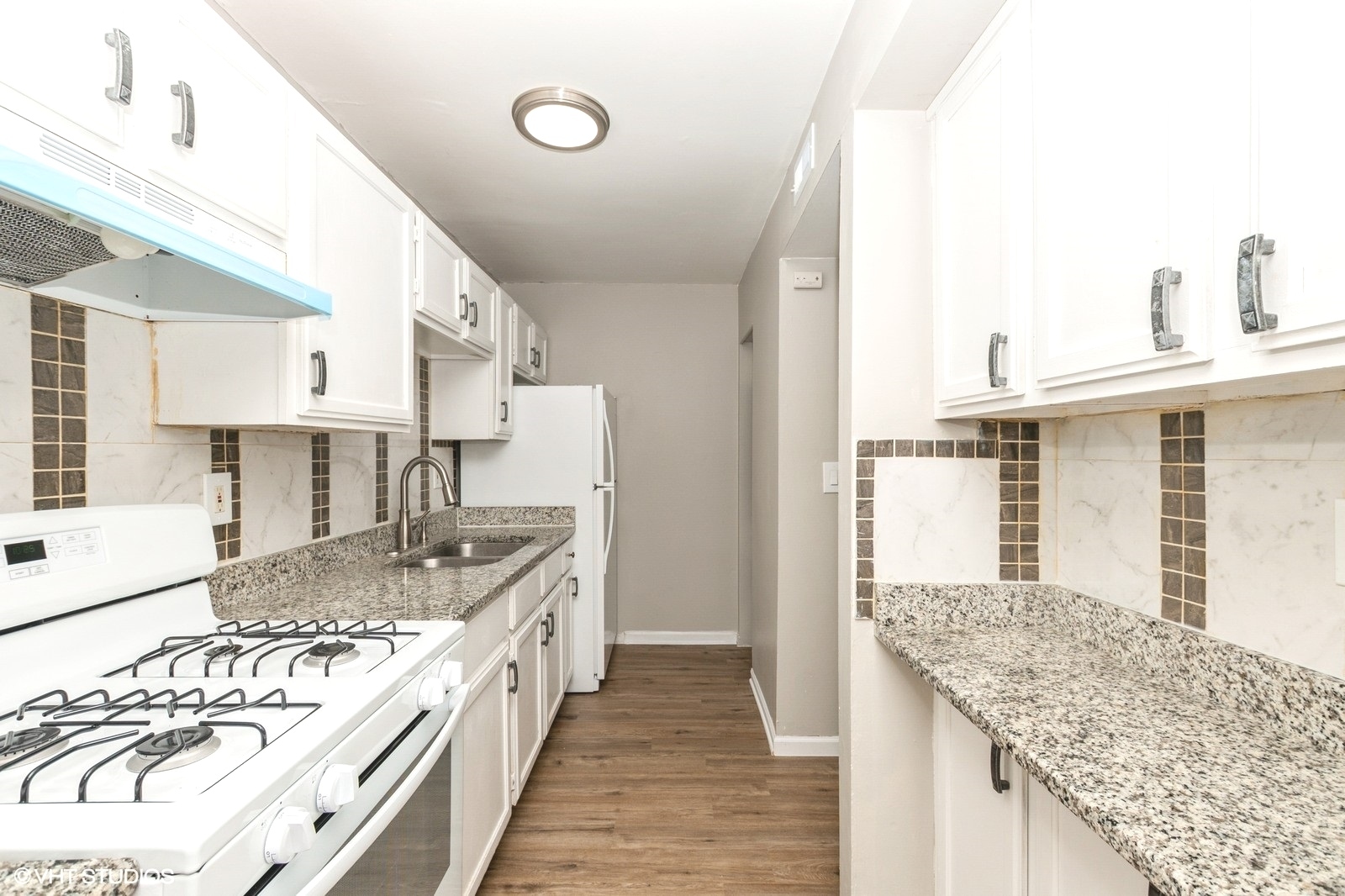 11 Fernwood Drive #I, Bolingbrook, IL 60440