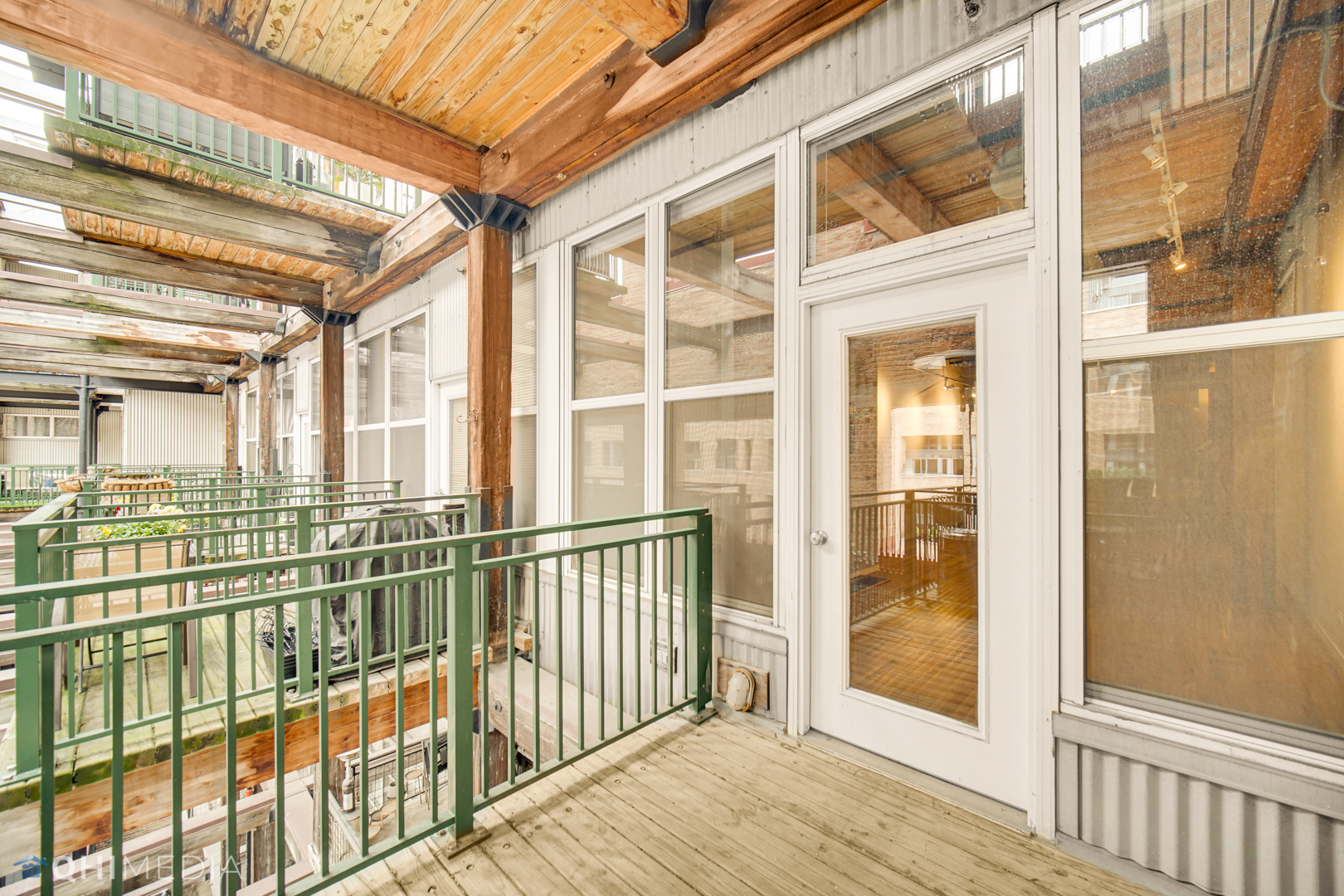 1000 W Washington Boulevard #332, Chicago, IL 60607