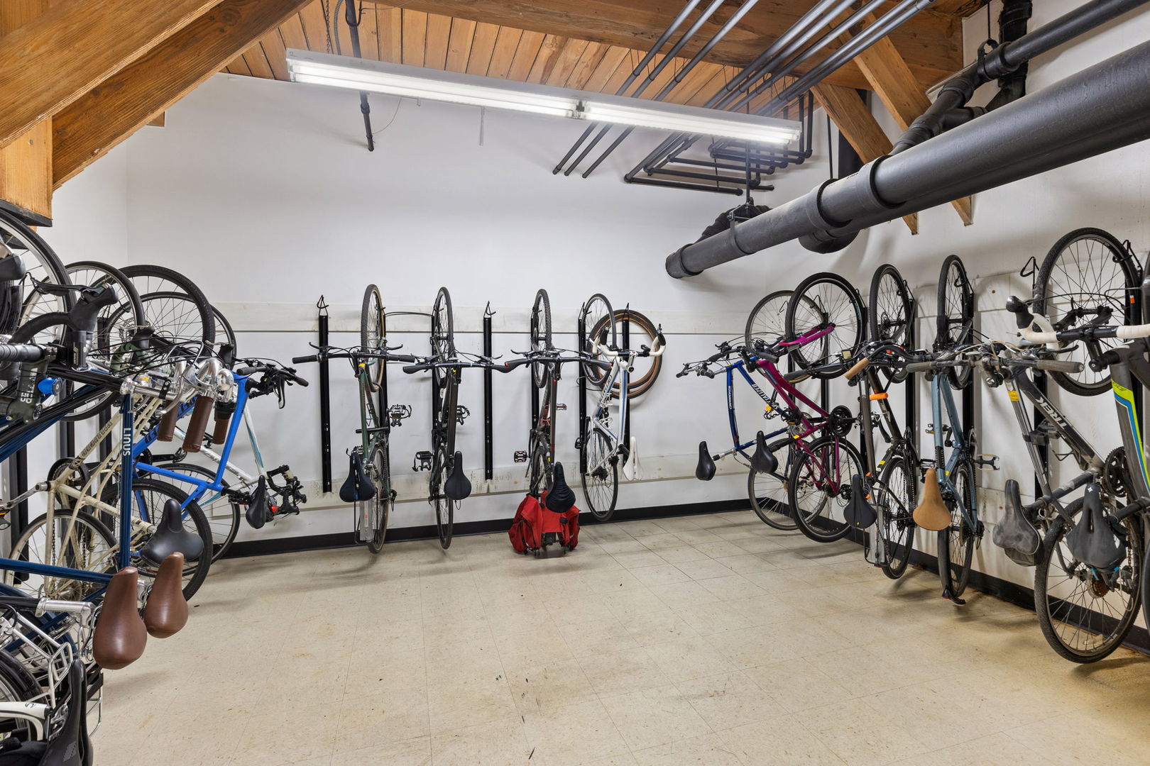 1000 W Washington Boulevard #332, Chicago, IL 60607