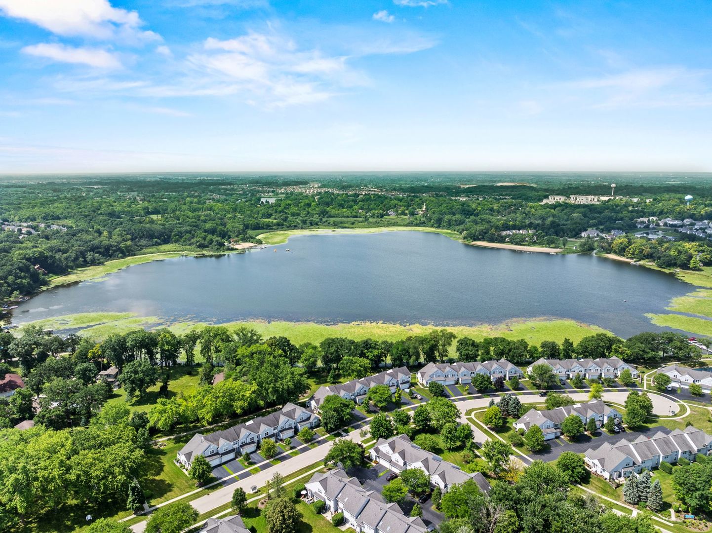 26283 W Vista Court, Ingleside, IL 60041