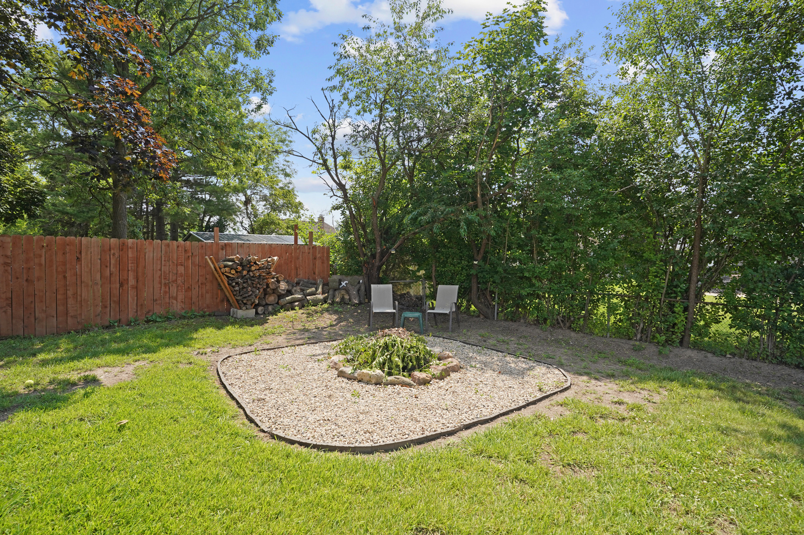 582 Phillips Circle, Antioch, IL 60002