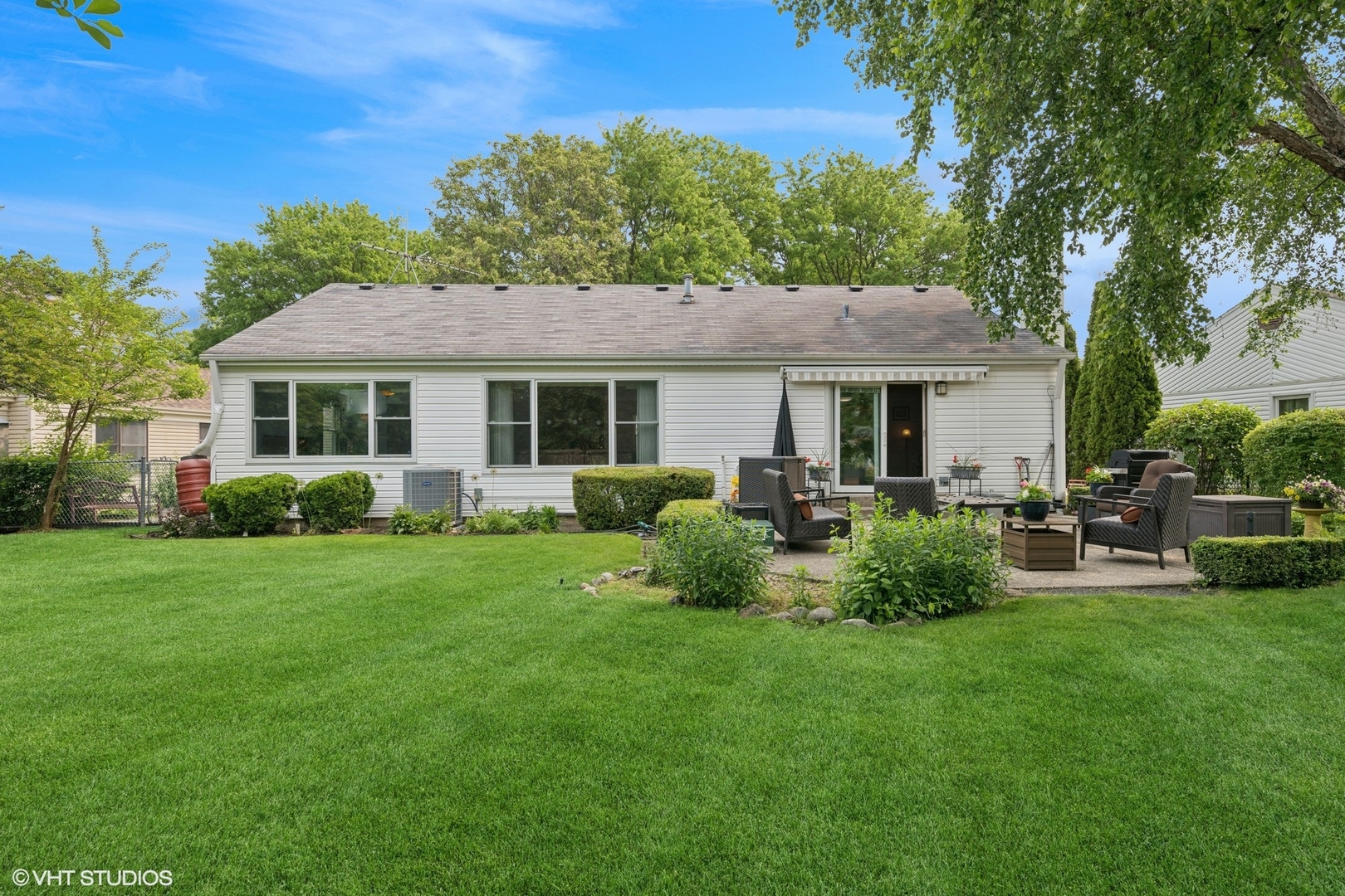449 Caren Drive, Buffalo Grove, IL 60089