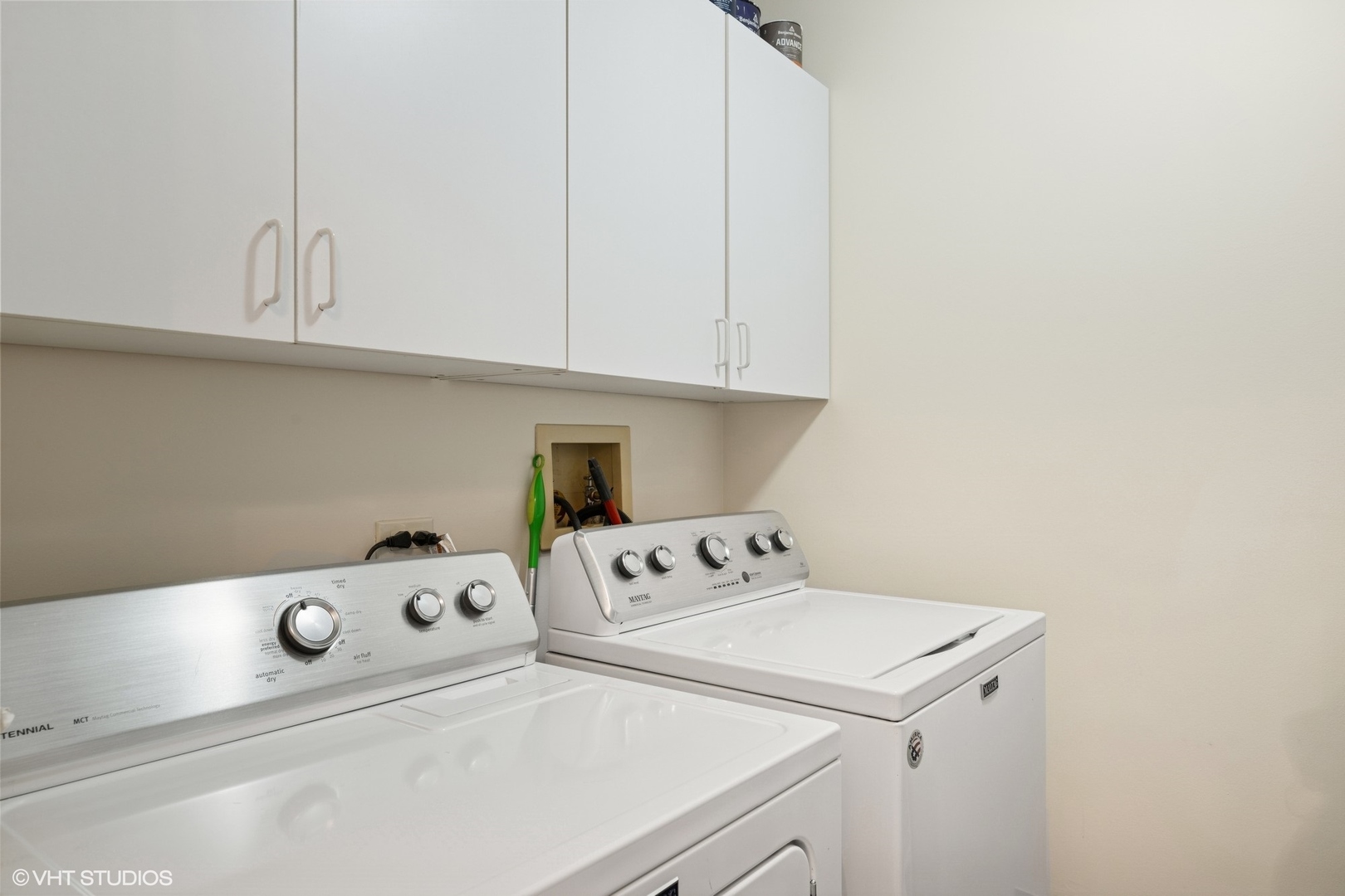1538 Heather Court #B2, Wheeling, IL 60090