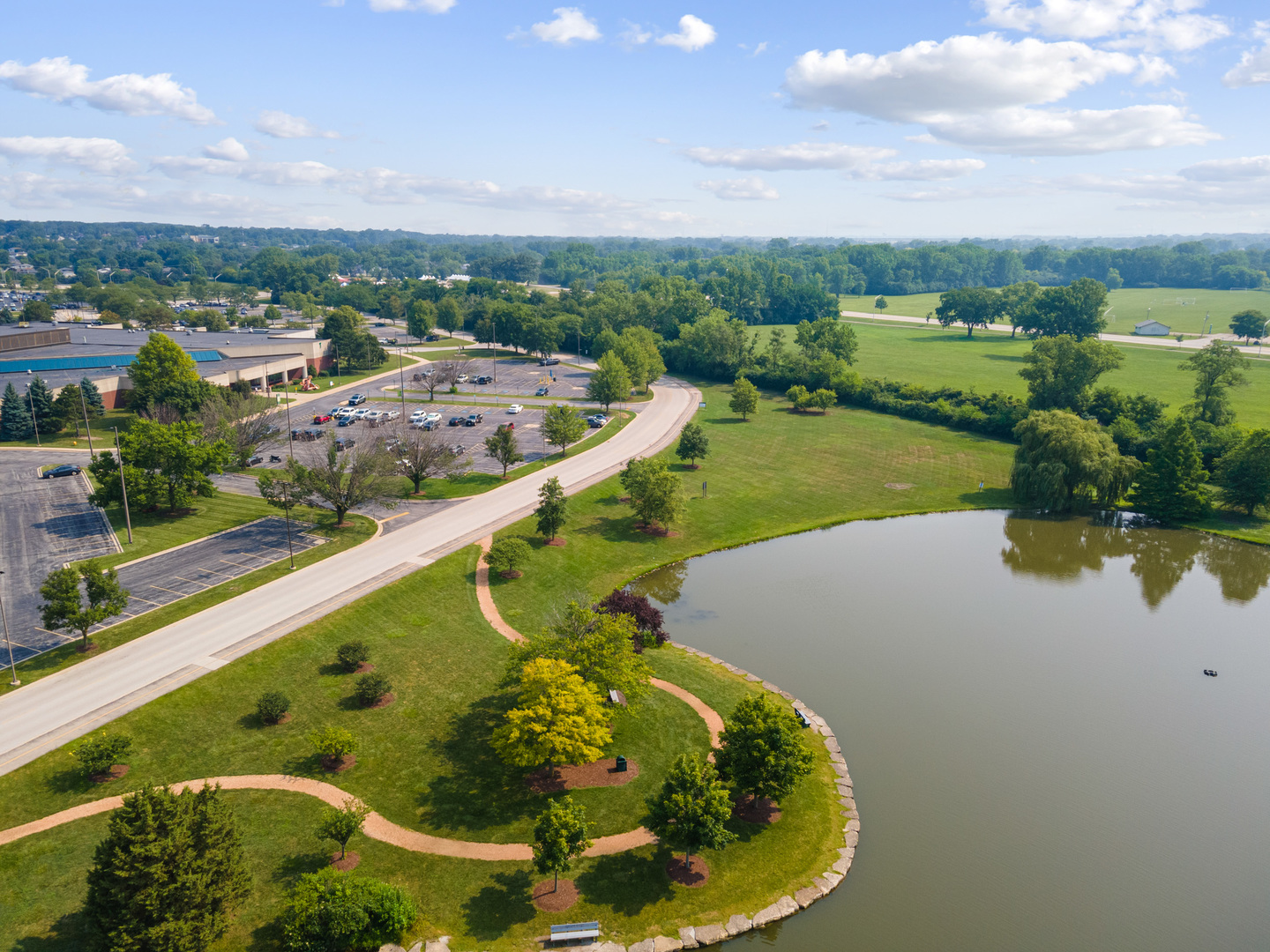 8697 W 111th Street #2D, Palos Hills, IL 60465