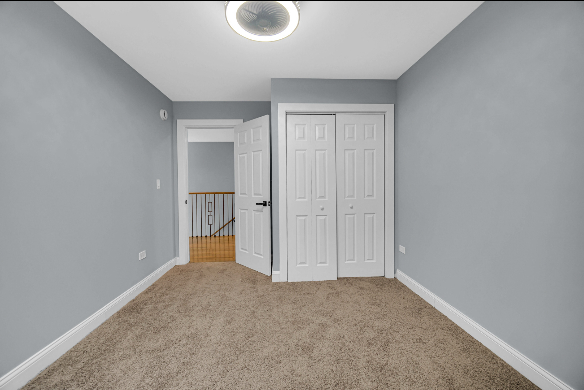 37 N Lotus Avenue, Chicago, IL 60644