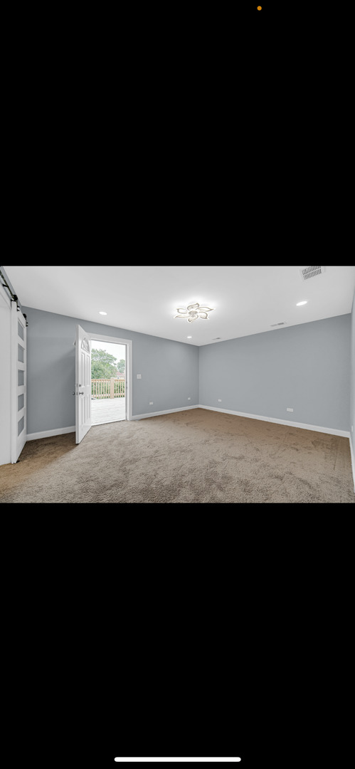 37 N Lotus Avenue, Chicago, IL 60644