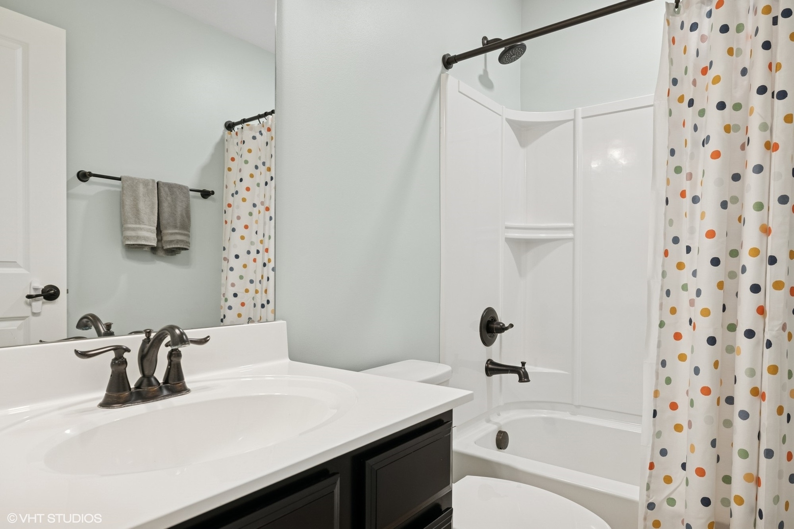 942 Sunburst Lane, Gilberts, IL 60136