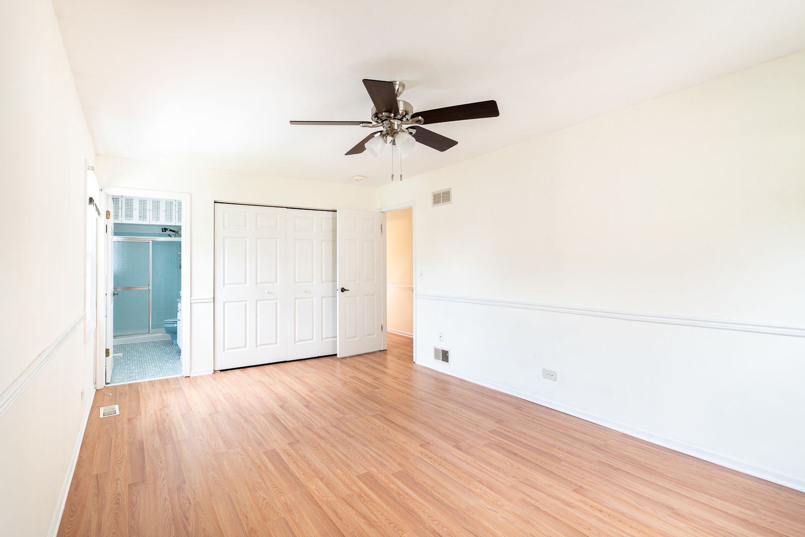 215 Annapolis Drive, Vernon Hills, IL 60061