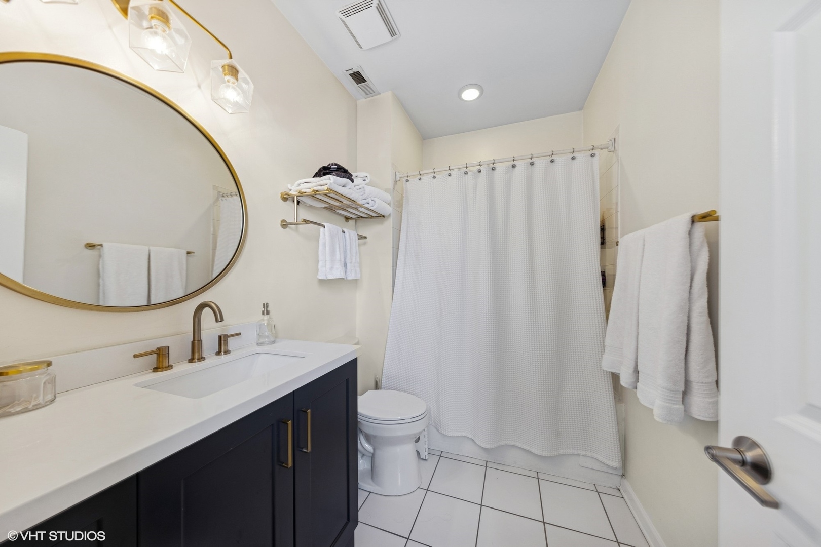 1907 N Milwaukee Avenue #307, Chicago, IL 60647