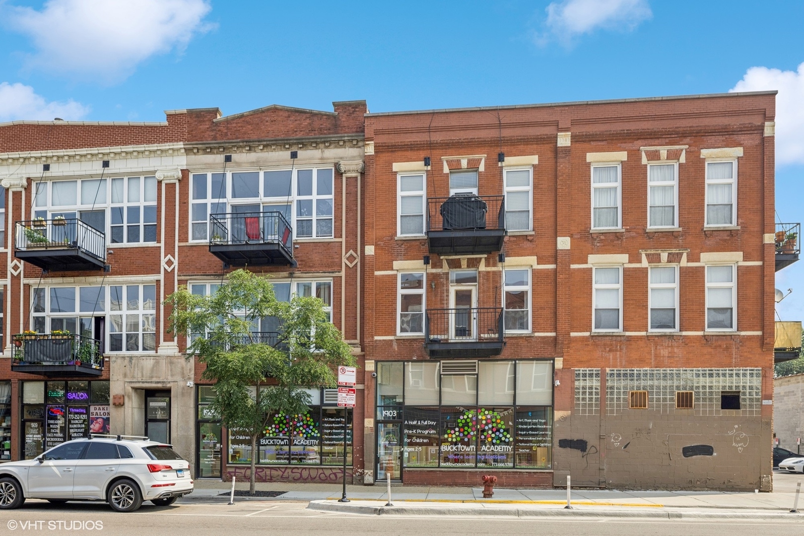 1907 N Milwaukee Avenue #307, Chicago, IL 60647