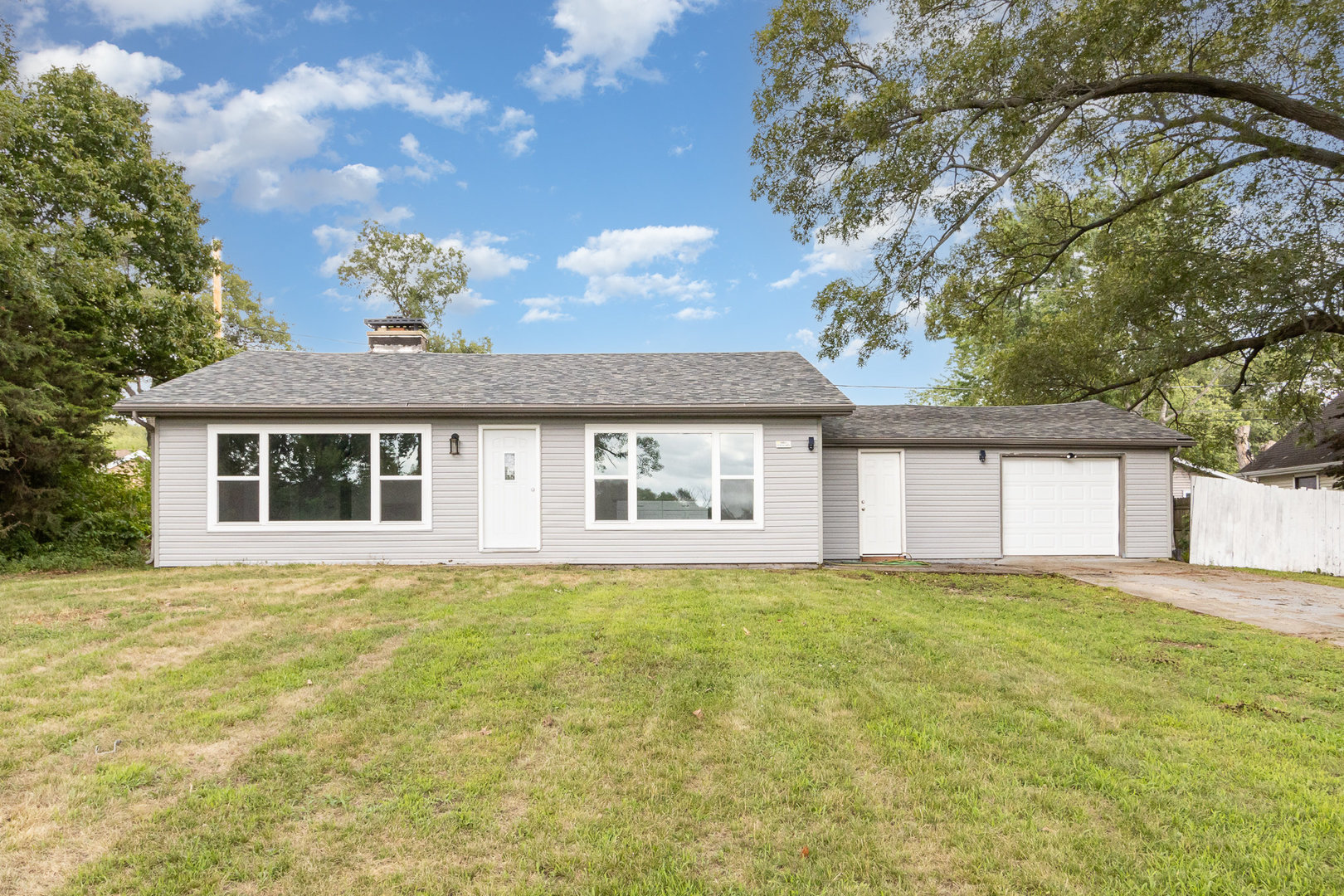 1953 Lakewood Drive, Wilmington, IL 60481