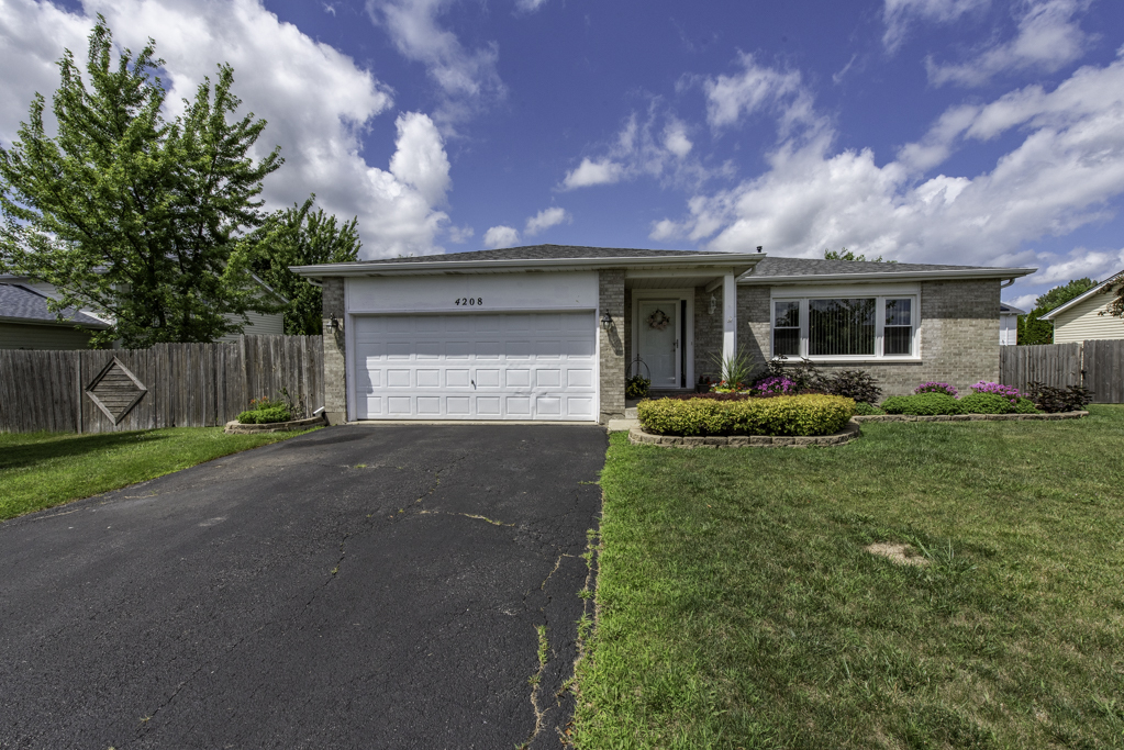 4208 Primrose Court, Zion, IL 60099