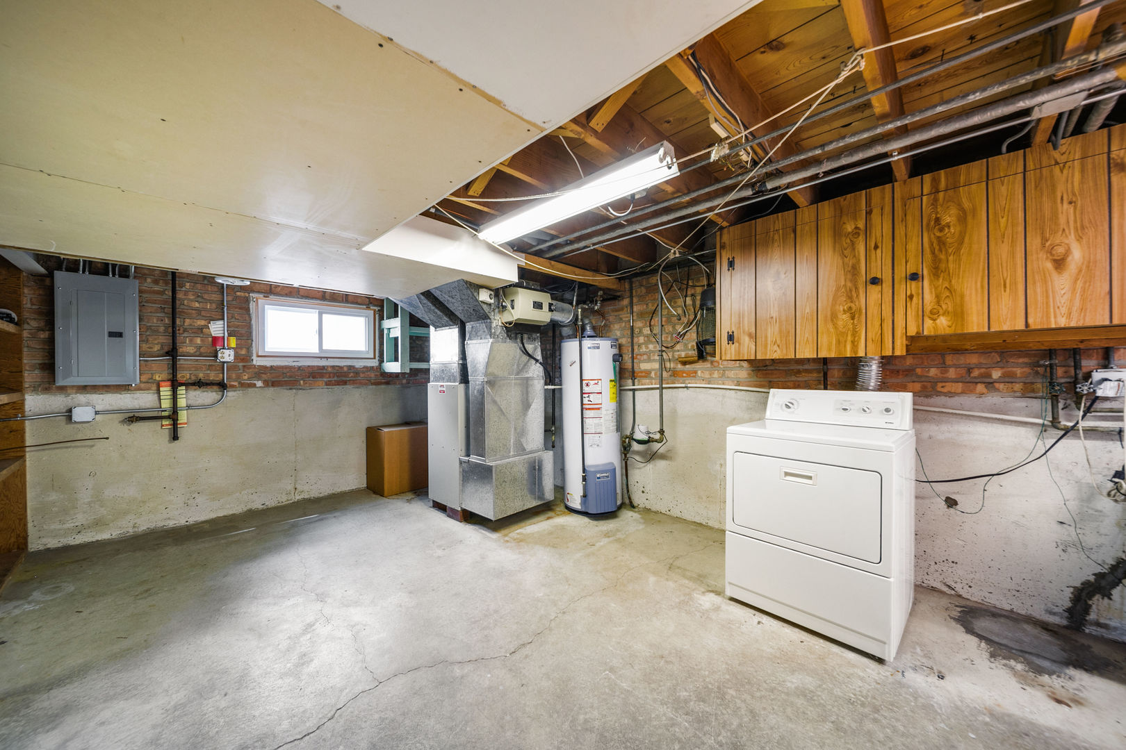 8013 Neva Avenue, Burbank, IL 60459