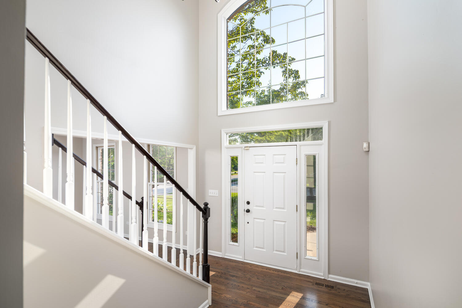 2203 FOX BORO Lane, Naperville, IL 60564