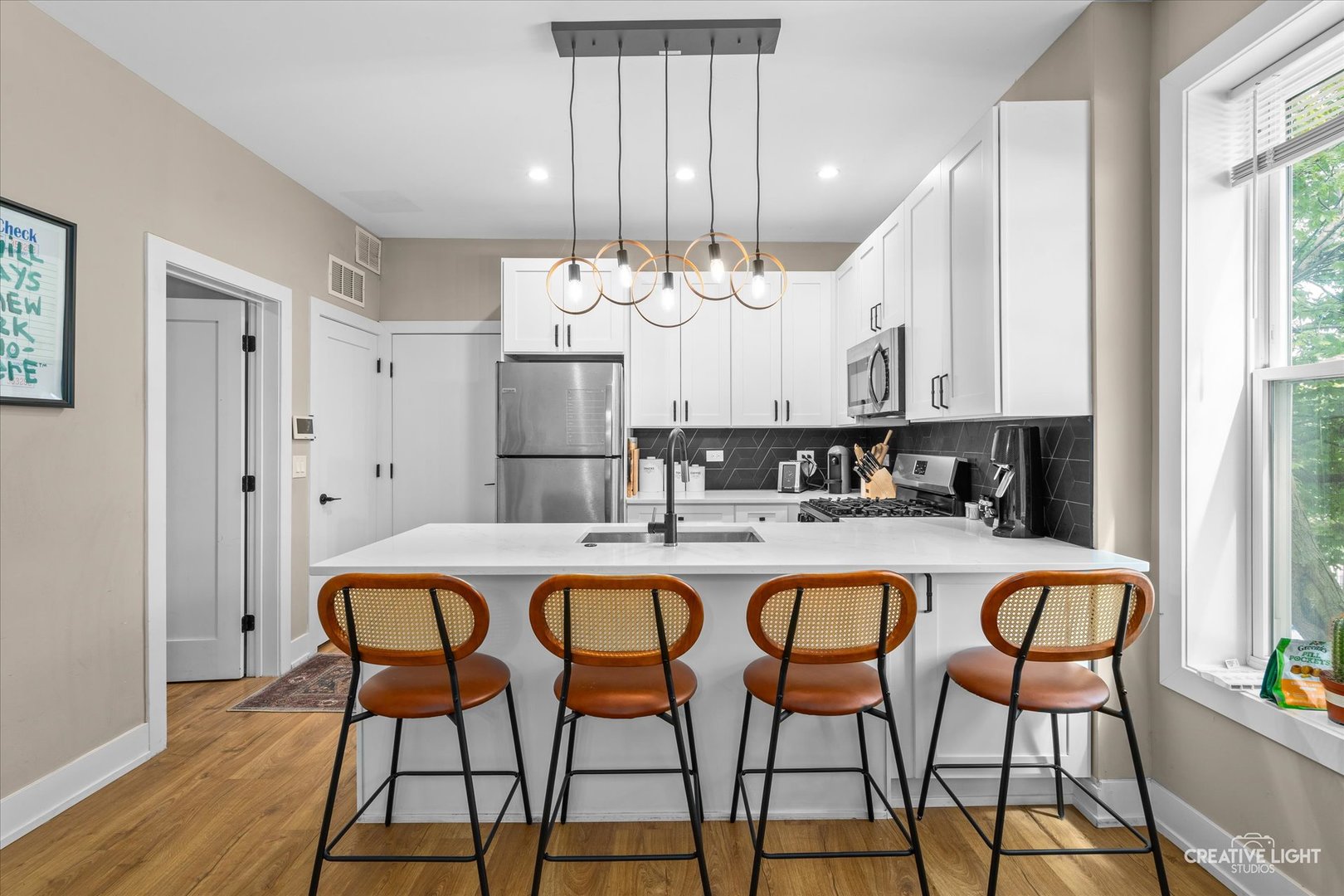 3001 N Sawyer Avenue #2E, Chicago, IL 60618