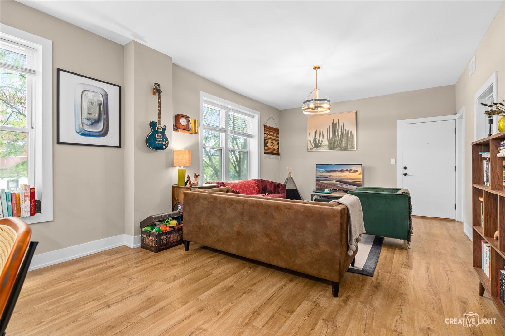 3001 N Sawyer Avenue #2E, Chicago, IL 60618