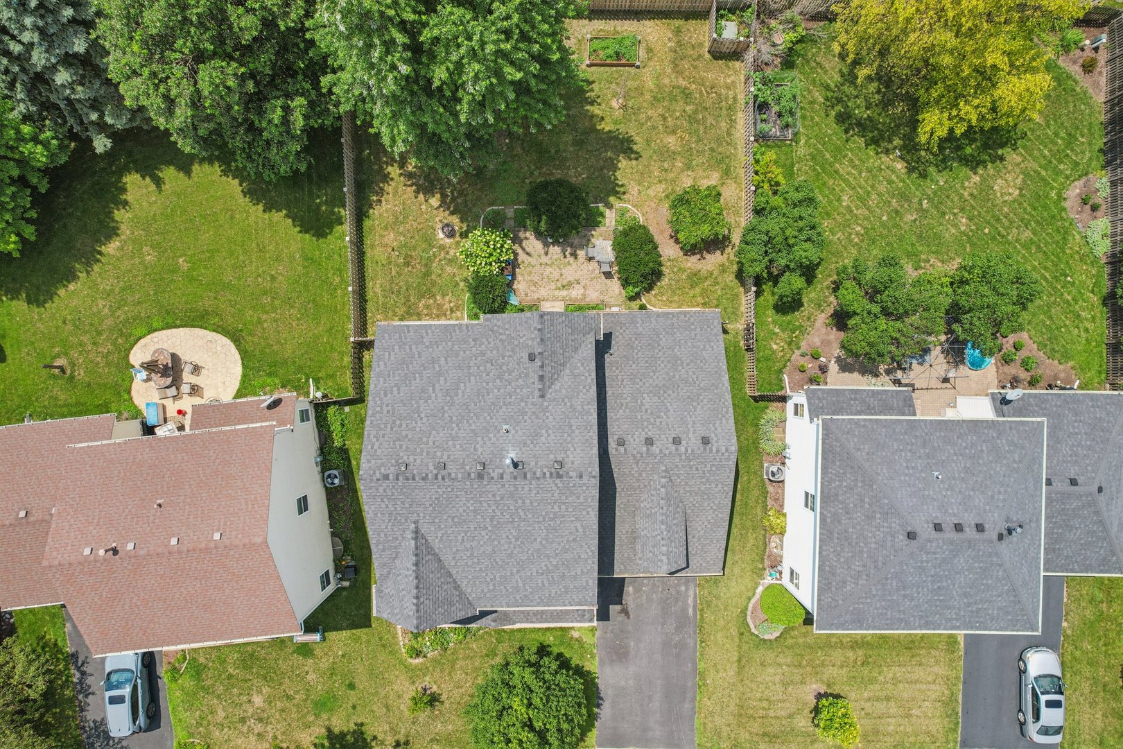 2735 Hillsboro Boulevard, Aurora, IL 60503